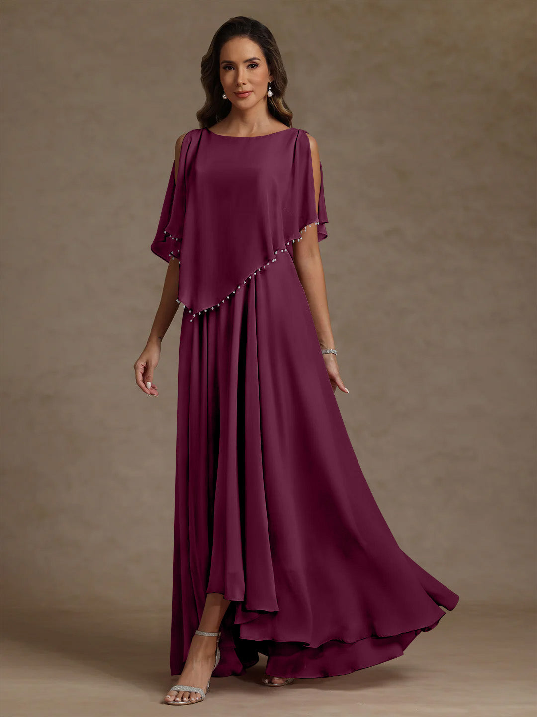 Robe mère de la mariée mousseline ligne A, col rond, sans manches, longueur sol, perles et plissé
