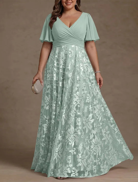 Robe Mère de la Mariée, Taille Plus, Ligne A/Princese, Col en V, Dentelle, Froncée, Manches Courtes, Longueur au Sol, Mousseline
