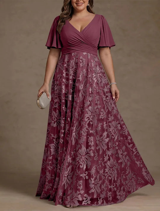 Robe Mère de la Mariée, Taille Plus, Ligne A/Princese, Col en V, Dentelle, Froncée, Manches Courtes, Longueur au Sol, Mousseline
