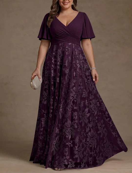 Robe Mère de la Mariée, Taille Plus, Ligne A/Princese, Col en V, Dentelle, Froncée, Manches Courtes, Longueur au Sol, Mousseline