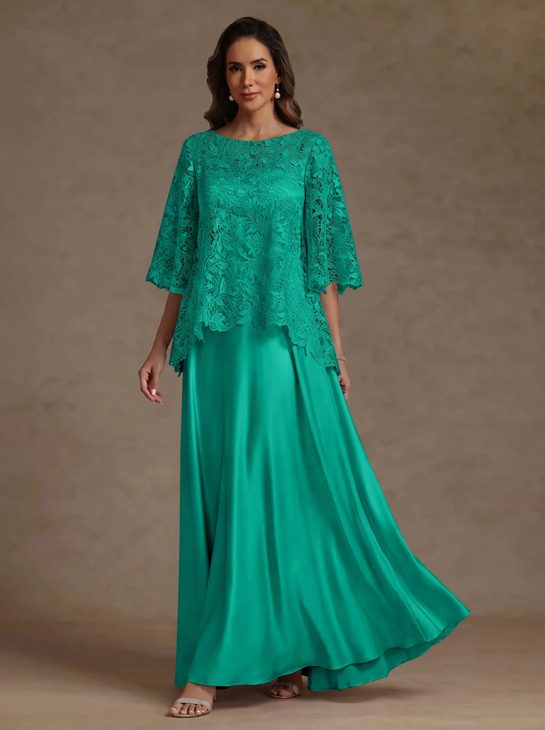 Ensemble 2 pièces mère de la mariée satin soie ligne A, col rond, manches courtes, longueur sol, dentelle