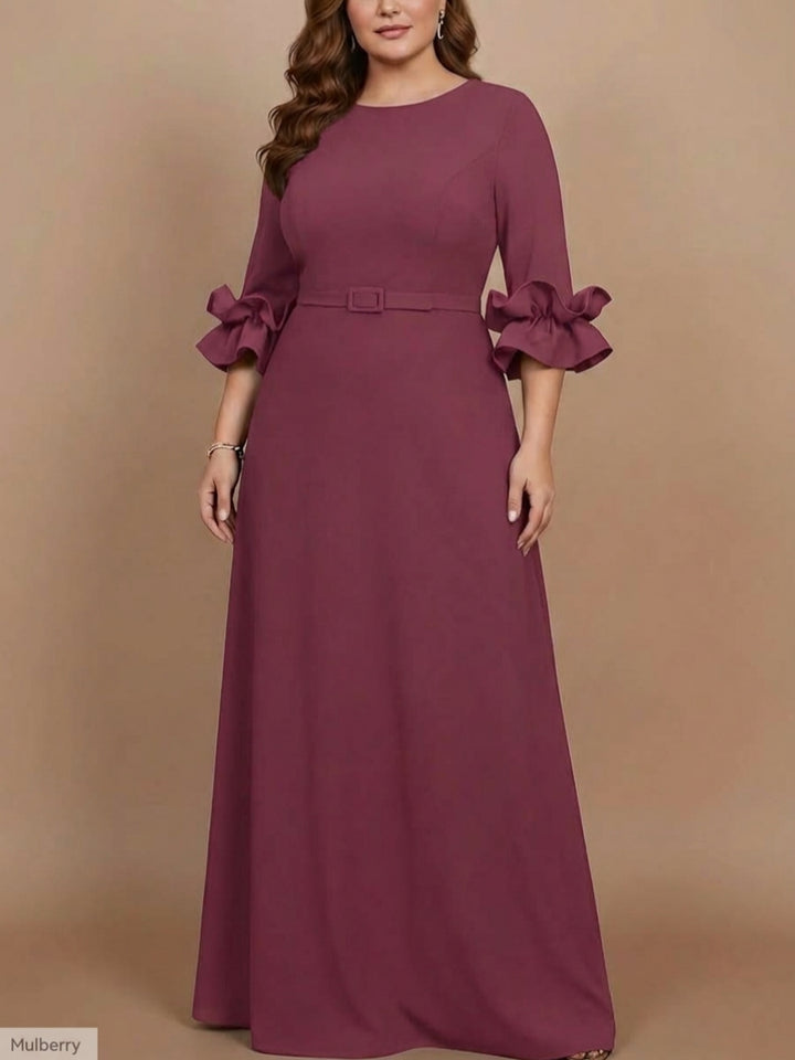 Robe mère de la mariée taille plus ligne A, satin stretch col rond, manches 3/4, longueur sol, volants