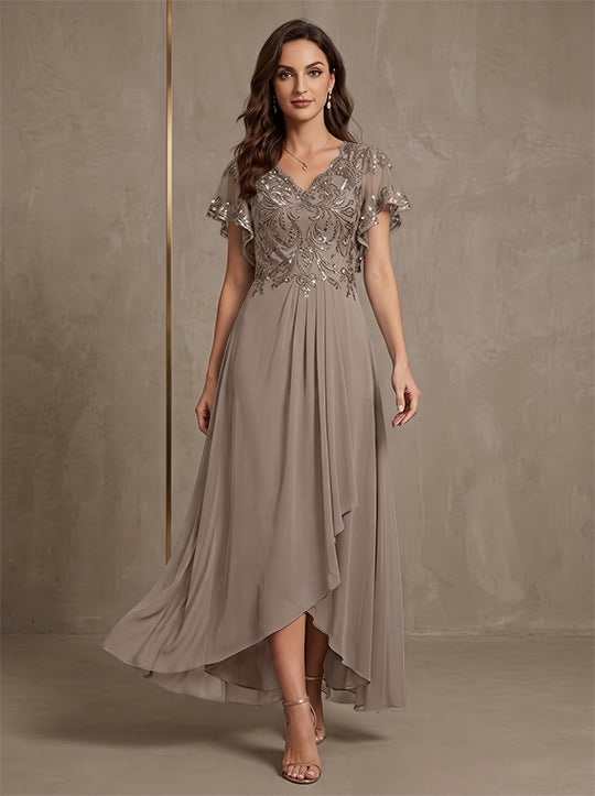 Robe mère de la mariée ligne A, mousseline col V, asymétrique, dentelle, sequins, manches courtes, longueur cheville