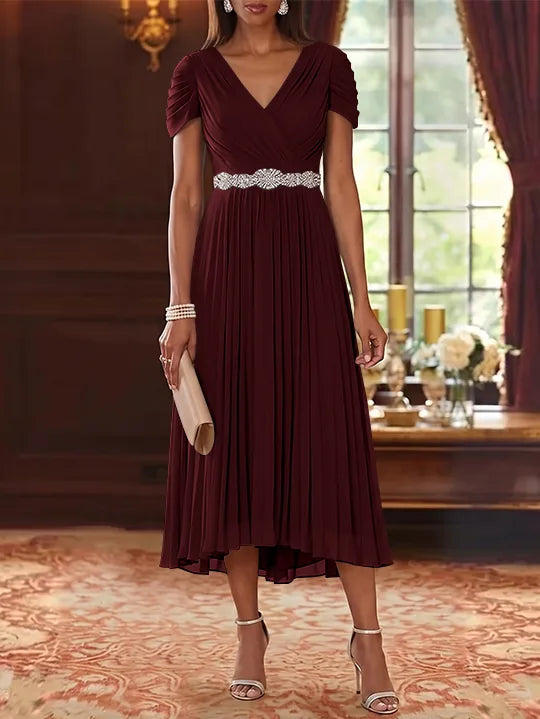 Robe Mère de la Mariée, Ligne A/Princesse, Col en V, Mousseline, Manches Courtes, Longueur du Thé, Plissée, avec Ceinture