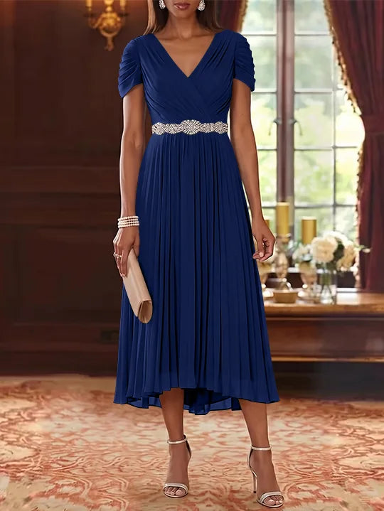 Robe Mère de la Mariée, Ligne A/Princesse, Col en V, Mousseline, Manches Courtes, Longueur du Thé, Plissée, avec Ceinture