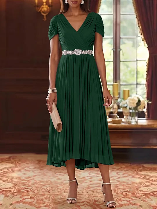 Robe Mère de la Mariée, Ligne A/Princesse, Col en V, Mousseline, Manches Courtes, Longueur du Thé, Plissée, avec Ceinture