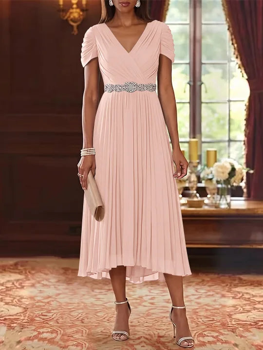 Robe Mère de la Mariée, Ligne A/Princesse, Col en V, Mousseline, Manches Courtes, Longueur du Thé, Plissée, avec Ceinture