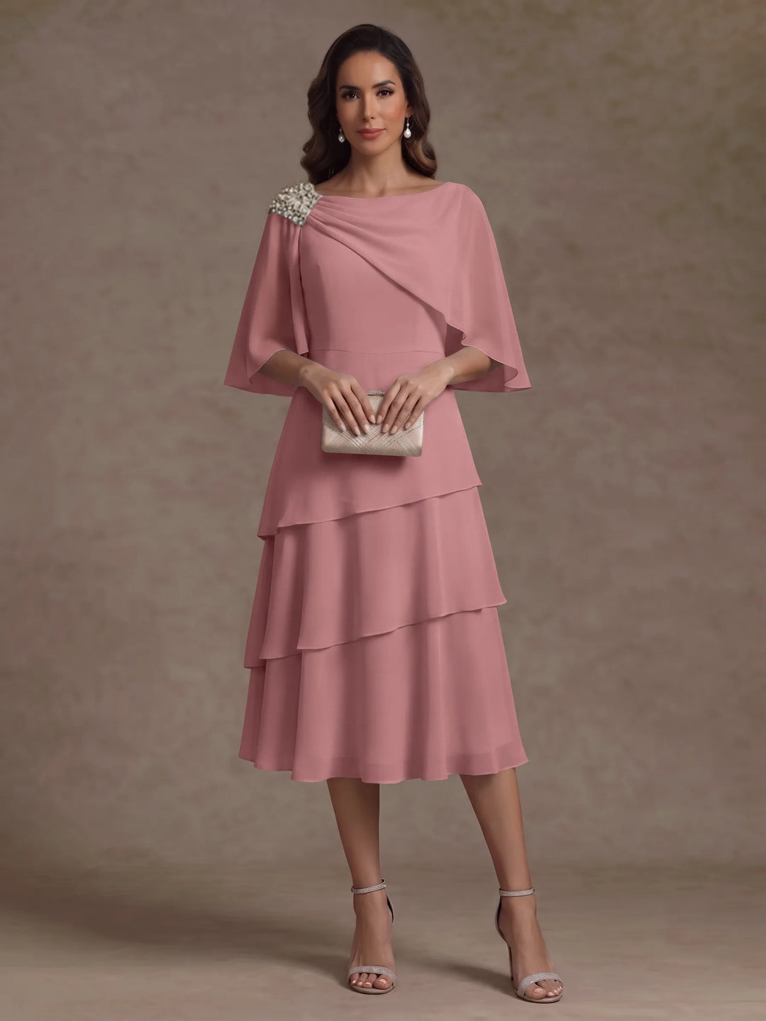 Robe Mère de la Mariée en Mousseline, Col Bateau, Ligne A/Princesse, Longueur Midi, Manches Cape, à Volants