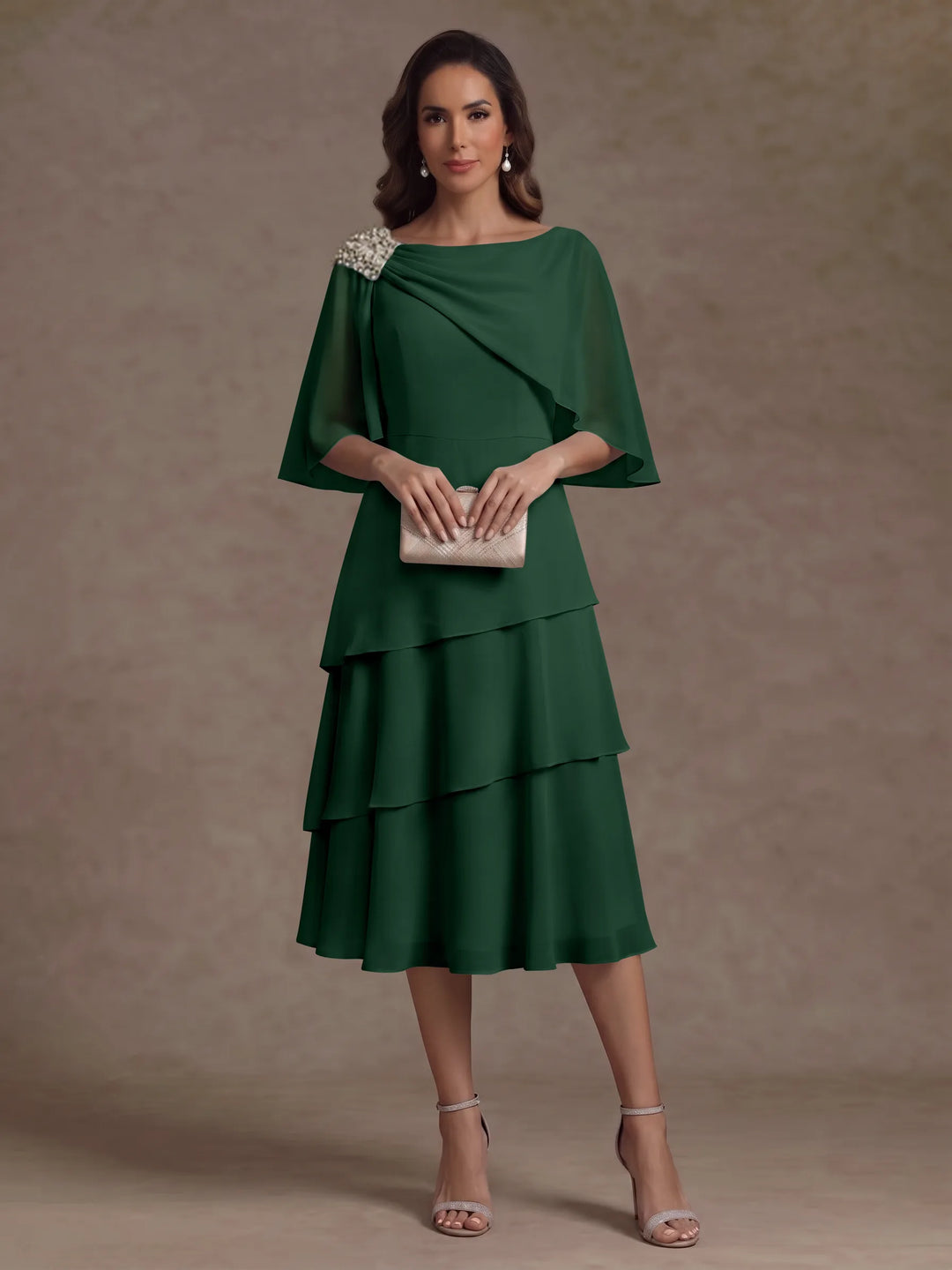 Robe Mère de la Mariée en Mousseline, Col Bateau, Ligne A/Princesse, Longueur Midi, Manches Cape, à Volants