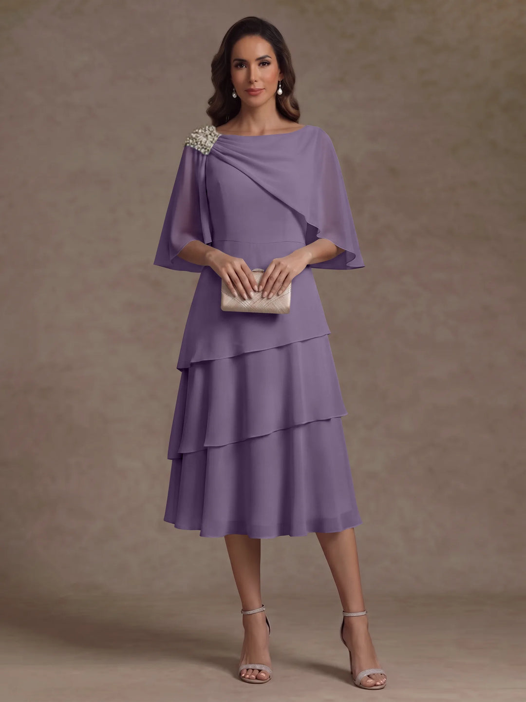 Robe Mère de la Mariée en Mousseline, Col Bateau, Ligne A/Princesse, Longueur Midi, Manches Cape, à Volants