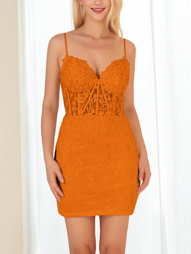 Robe de Soirée Courte/Mini à Bretelles Spaghetti et Décolleté en Cœur Sans Manches avec Appliques en Dentelle et Perles