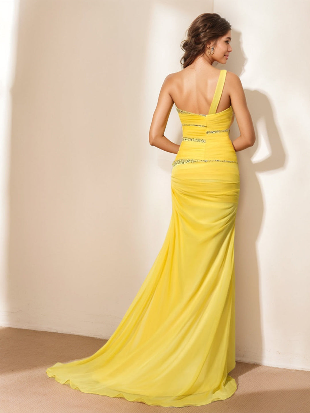 Robe de Soirée Fourreau/Colonne Asymétrique Sans Manches, Longueur Au Sol, avec Fronces, Paillettes et Cristaux