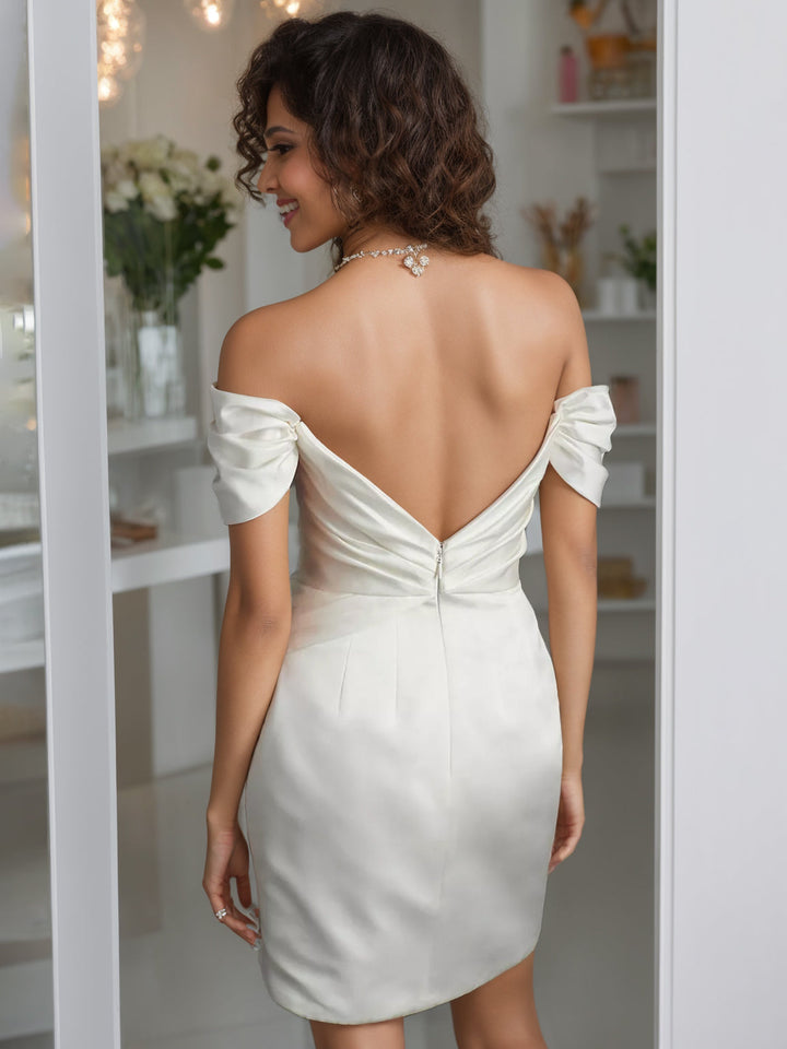 Robe de Mariée Élégante Asymétrique à Manches Courtes et Épaules Dénudées de Forme A/Princesse