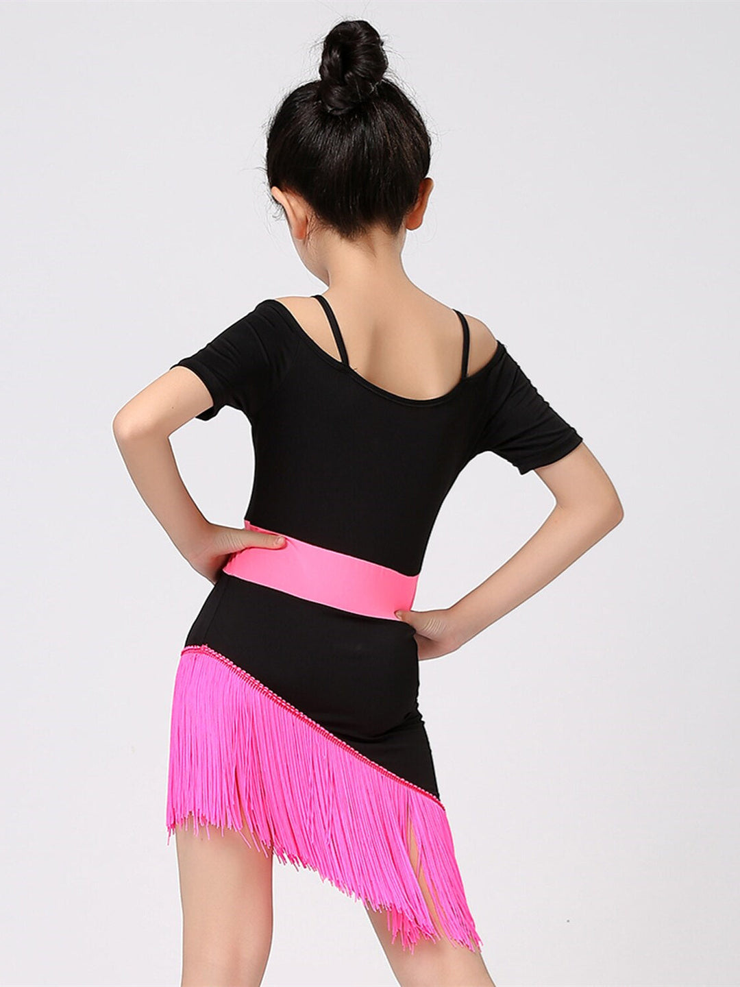 Robe de Danse Latine pour Enfants, Manches Courtes, Mélange de Coton, Épissure de Pompons, Performance pour Filles