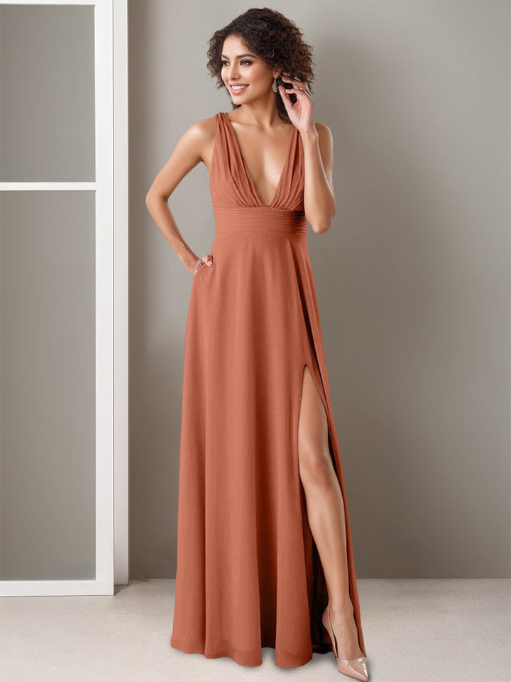 Ligne A/Princesse Deep Col en V Sans Manches La Longueur du Sol Robes de Demoiselle d'Honneur avec Côté Divisé & Froufrous