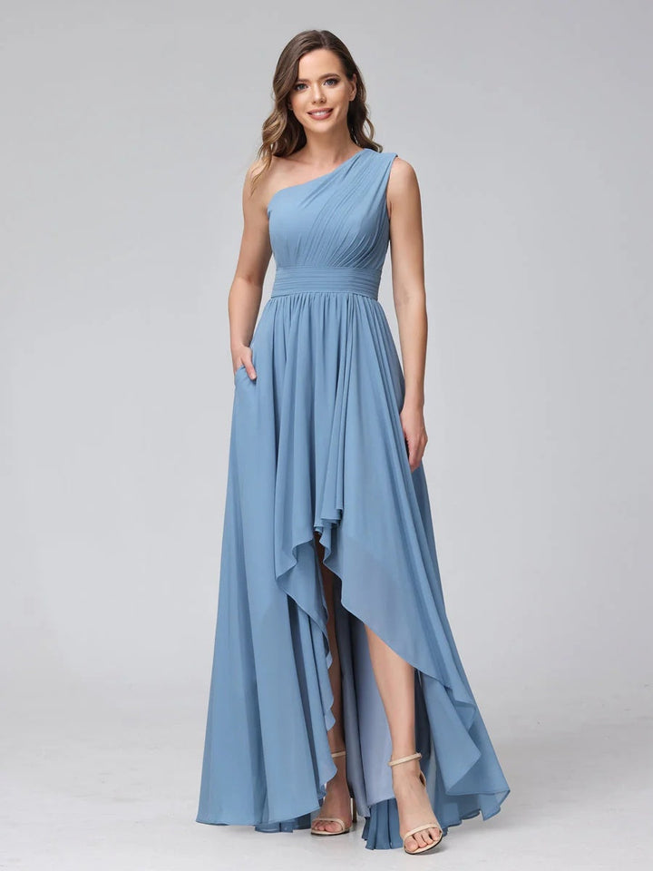 Ligne A/PrincesseUne Épaule Sans Manches Asymétrique Bridemaid Robes avec Poches
