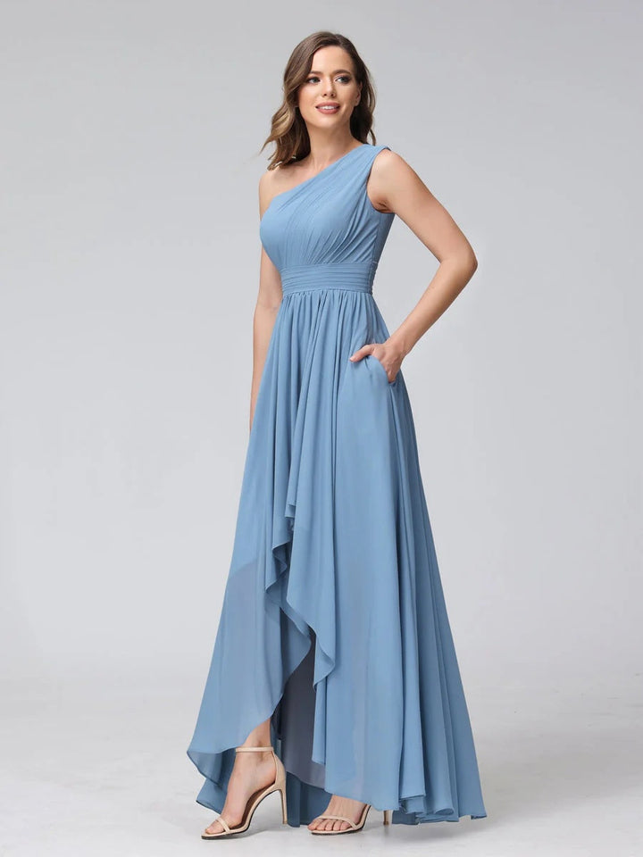 Ligne A/PrincesseUne Épaule Sans Manches Asymétrique Bridemaid Robes avec Poches