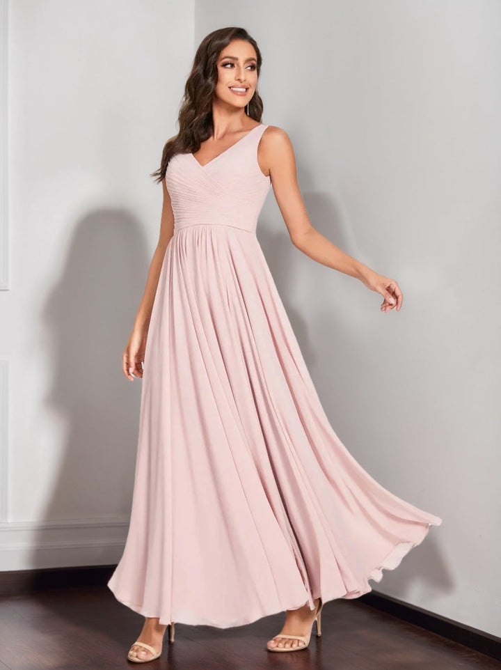 Ligne A/Princesse Mousseline Col en V Sans Manches La Longueur du Sol Bridemaid Robes avec Plis