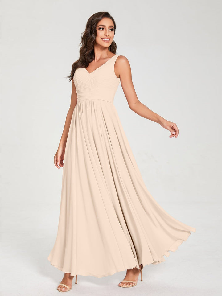 Ligne A/Princesse Mousseline Col en V Sans Manches La Longueur du Sol Bridemaid Robes avec Plis