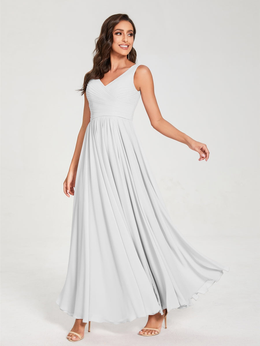 Ligne A/Princesse Mousseline Col en V Sans Manches La Longueur du Sol Bridemaid Robes avec Plis