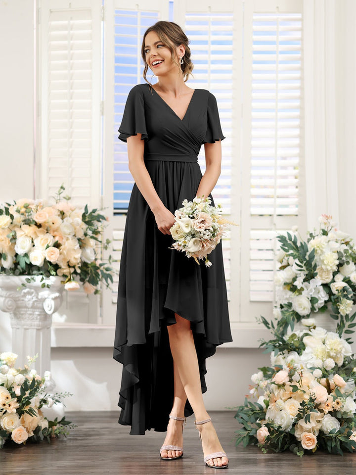 Ligne A/Princesse Col en V Manches Courtes Asymétrique Mousseline Robes de Demoiselle d'Honneur avec Ruché