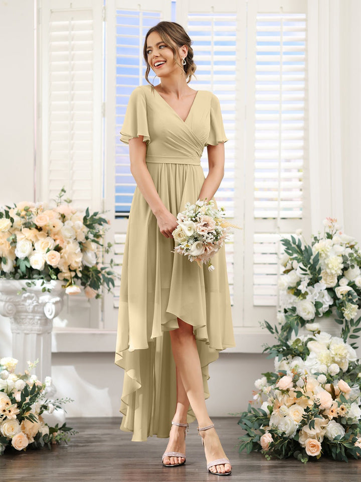 Ligne A/Princesse Col en V Manches Courtes Asymétrique Mousseline Robes de Demoiselle d'Honneur avec Ruché