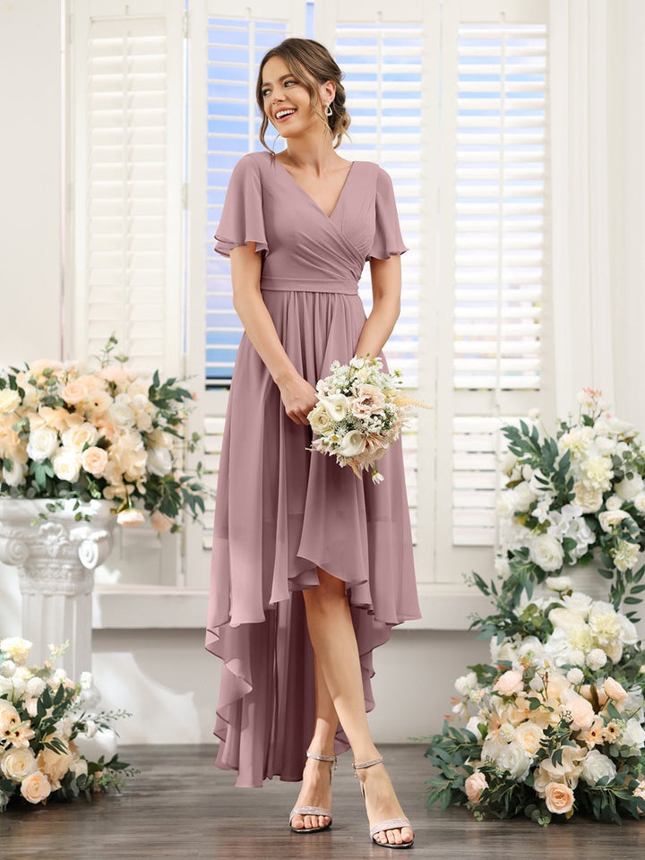 Ligne A/Princesse Col en V Manches Courtes Asymétrique Mousseline Robes de Demoiselle d'Honneur avec Ruché