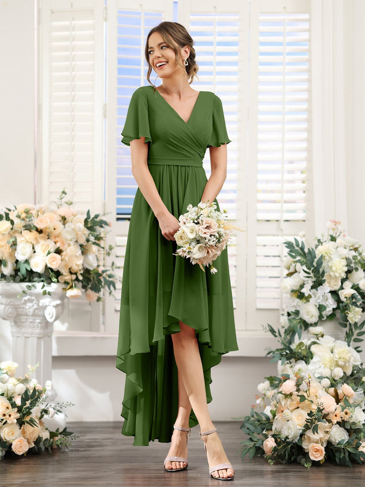 Ligne A/Princesse Col en V Manches Courtes Asymétrique Mousseline Robes de Demoiselle d'Honneur avec Ruché