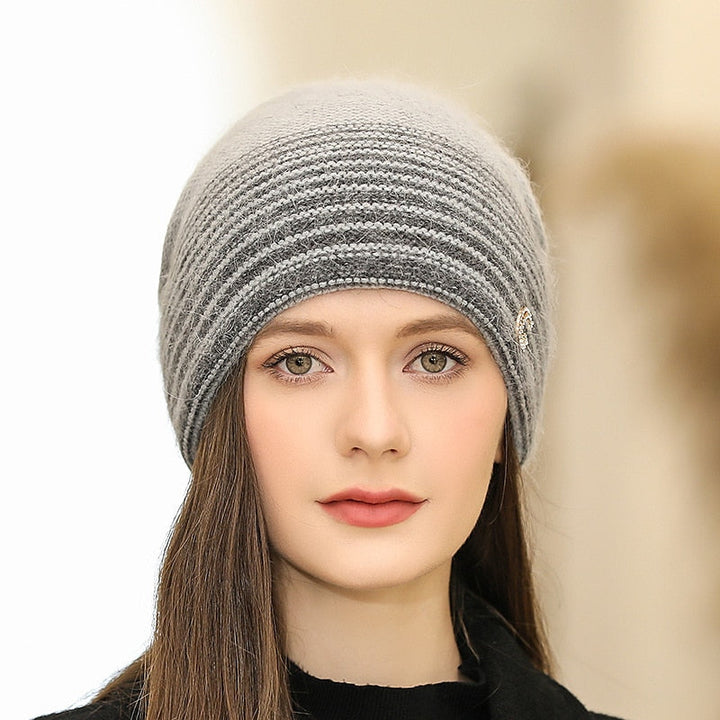Chapeau Ample Coupe-Vent pour Femme, Confortable, pour L'Extérieur, la Maison, le Quotidien, en Tricot, à Rayures, avec lettres