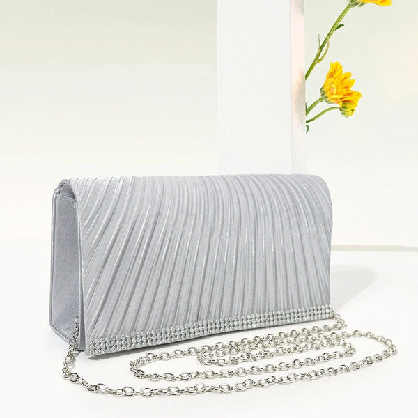 Charmantes Pochettes Raffinées