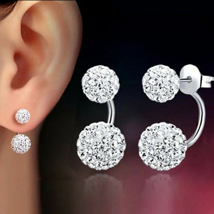 Boucles d'oreilles à tige rondes classiques en strass