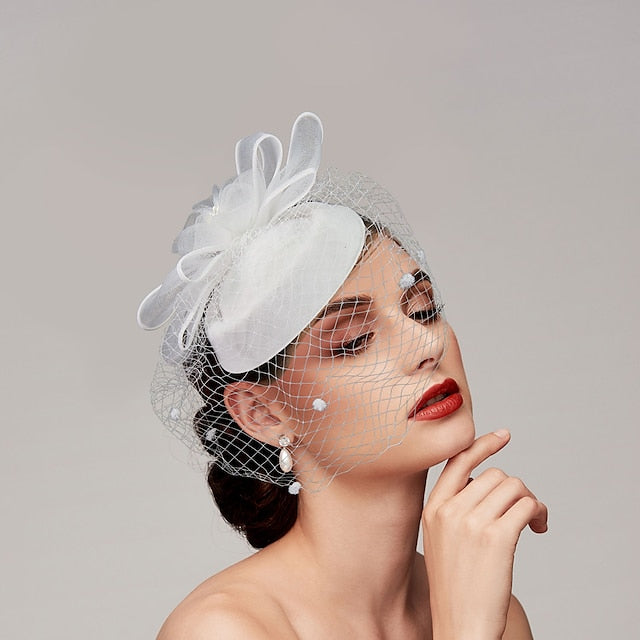 Chapeaux Fascinators en Filet à Plumes Coiffe avec Plume / Casquette / Fleur