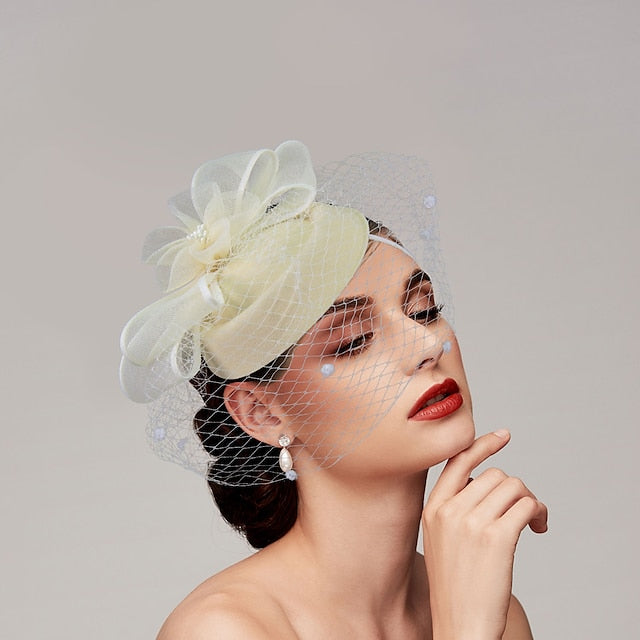Chapeaux Fascinators en Filet à Plumes Coiffe avec Plume / Casquette / Fleur