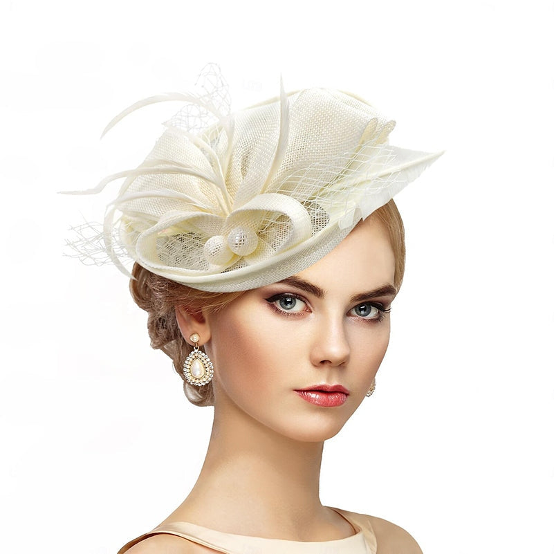 Coiffe blanche florale plumes pour Tea Party et Kentucky Derby