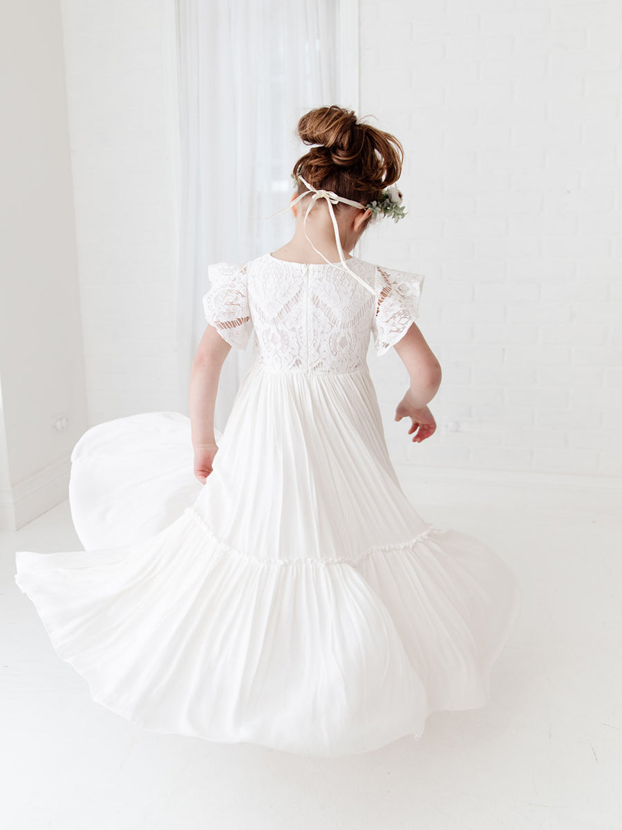 Jolies Robes de Demoiselle D'Honneur Sans Manches à Col Rond et Coupe Princesse avec Appliques et Plis