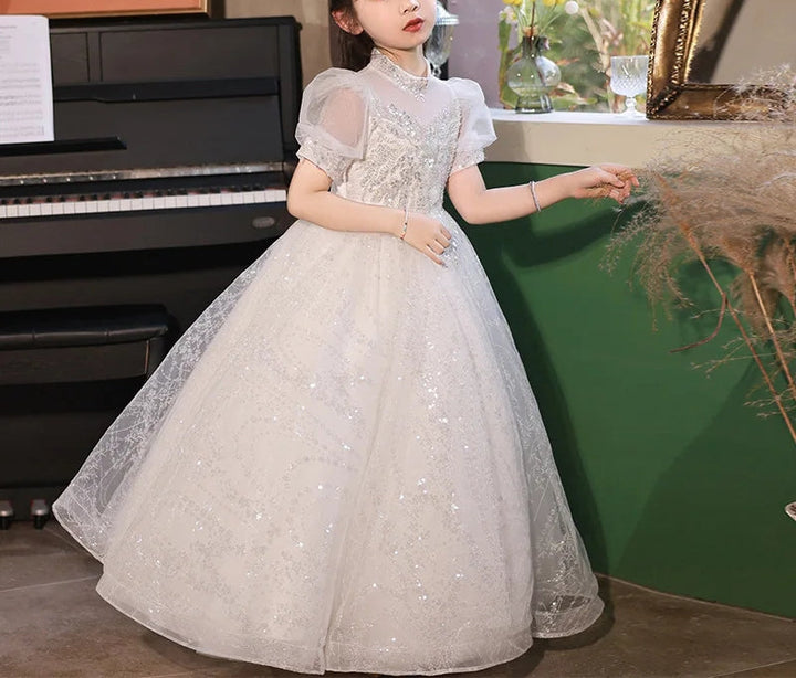 Robe de Demoiselle D'Honneur en Dentelle à Manches Courtes et Col Haut, Coupe A-Line/Princesse, avec Appliques en Cristal