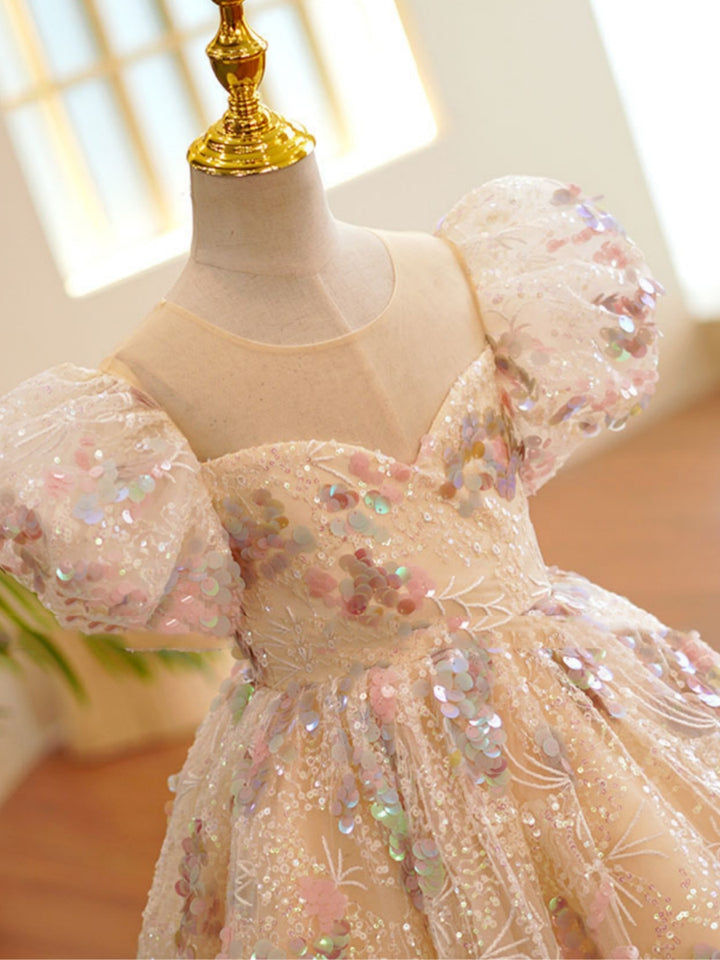 Robe demoiselle d’honneur ligne A col rond, sequins, manches bouffantes, longueur cheville