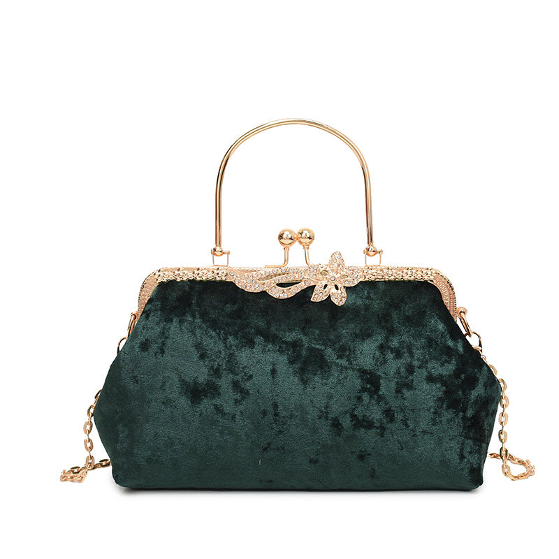 Pochette de Soirée Haut de Gamme en Velours Bordeaux Raffinée