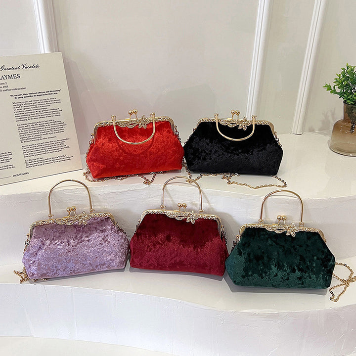 Pochette de Soirée Haut de Gamme en Velours Bordeaux Raffinée