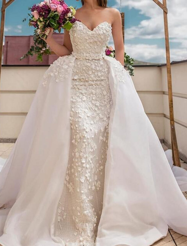 Robe de bal sans bretelles longueur au sol robe de mariée en dentelle