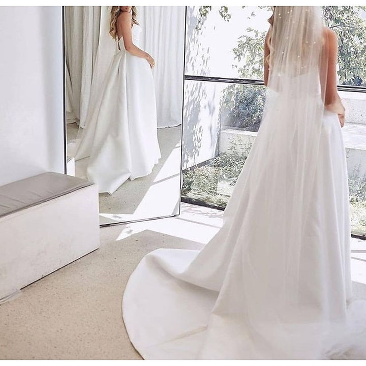 Robe de Mariée Coupe A-Line/Princesse, Décolleté en Cœur, Traîne Courte et Devant Fendu