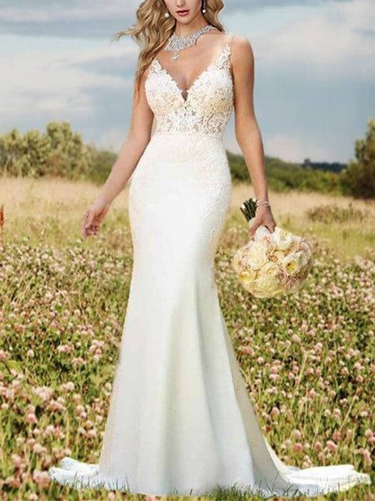 Robe de Mariée Sirène/Trompette à Col en V Sans Manches et Traîne avec Appliques