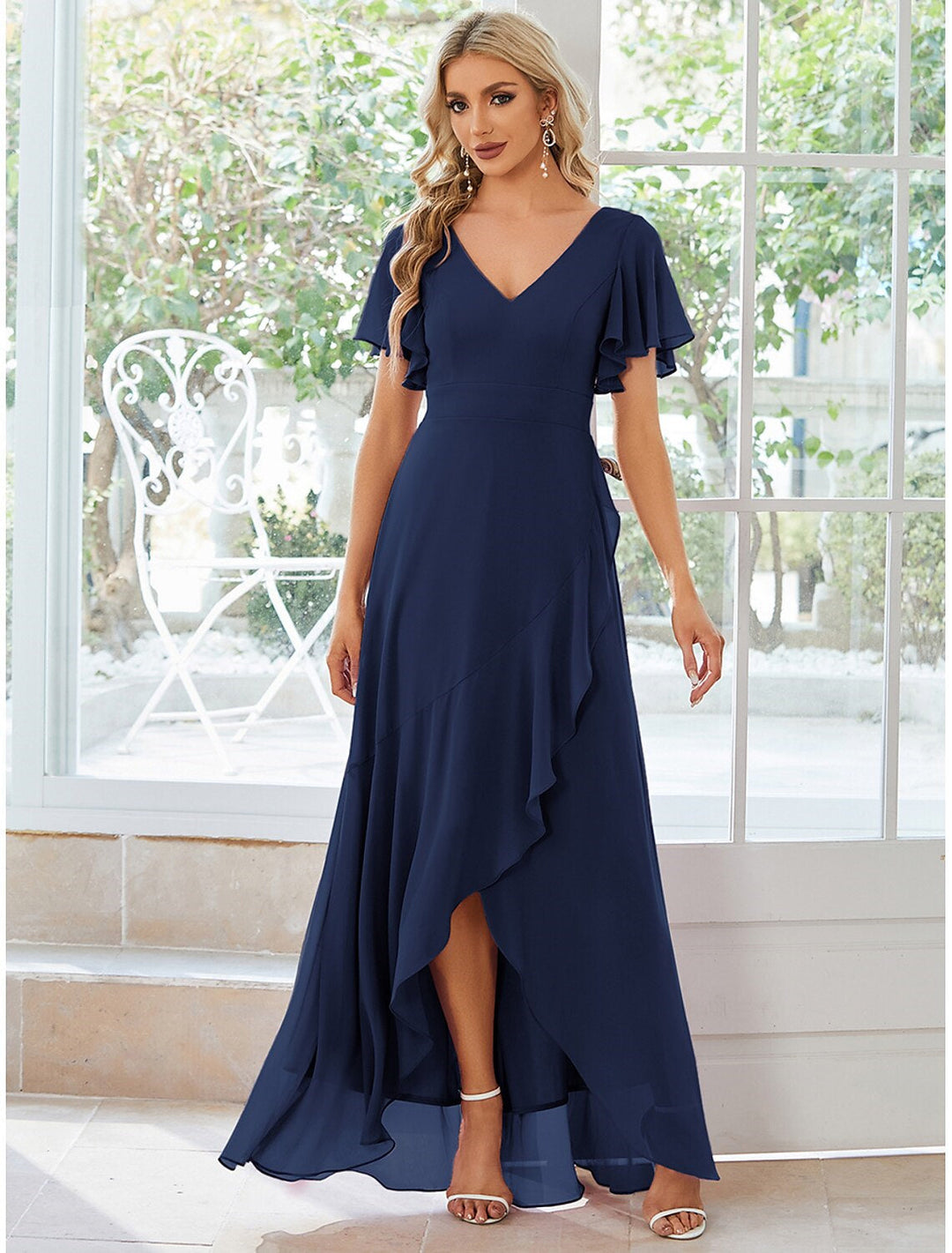 Robe de Mariée Asymétrique à Manches Courtes et Col en V de Forme Princesse