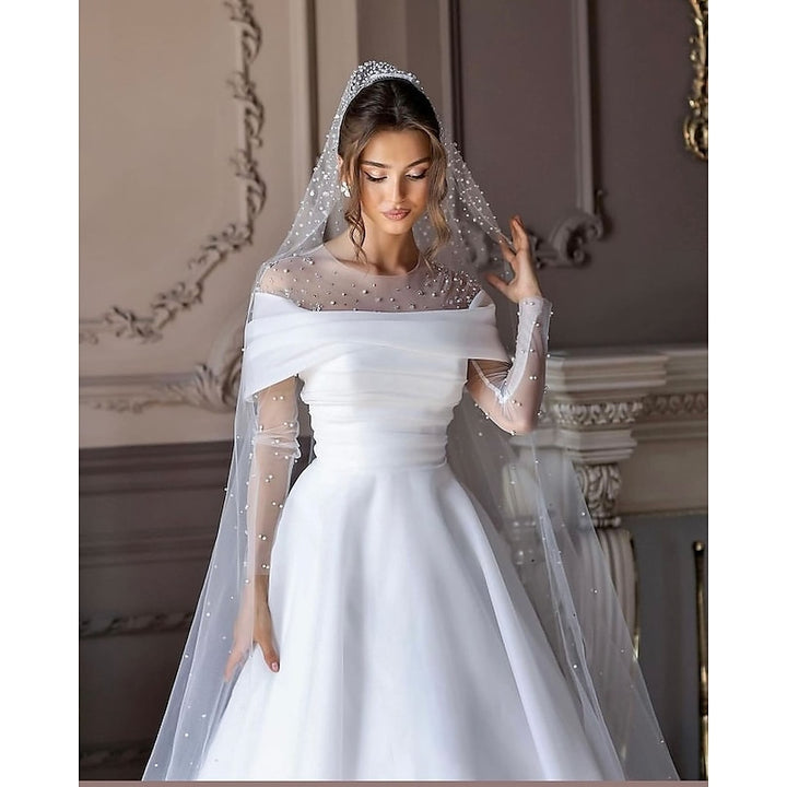 Robe de mariée de ligne A/princesse à encolure illusion et longueur au sol