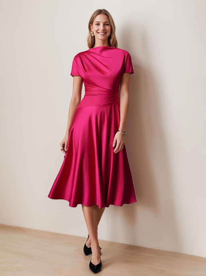 Ligne A/Princesse Scoop Neck Manches Courtes Longueur Genou Élégant Wedding Guest Robe avec Ruché