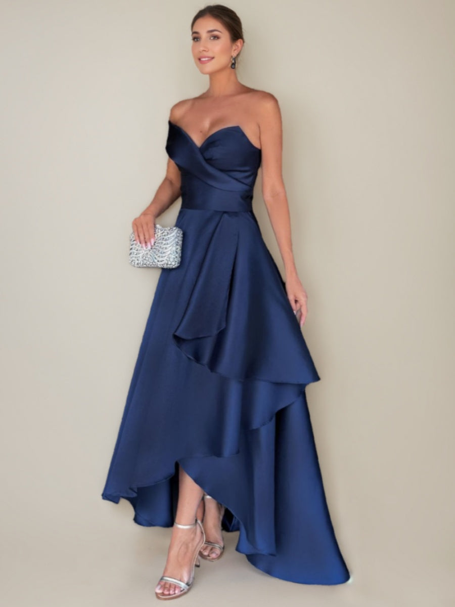 Ligne A/Princesse Sans Bretelles Sans Manches Ruché Asymétrique Robes d'Invité de Mariage avec Froufrous