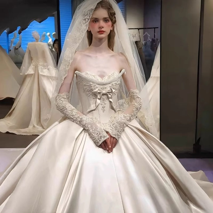 Robe De Bal Hors De L'épaule, Longueur Au Sol, Plissée, Avec Appliques De Bijoux Et Nœud