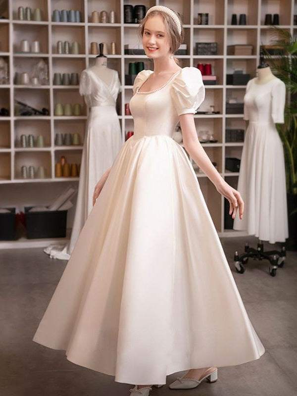 Robe de mariée coupe A/Princesse, Col Arrondi, Manches Bouffantes, Longueur Cheville, Plissée, avec Laçage et Perles