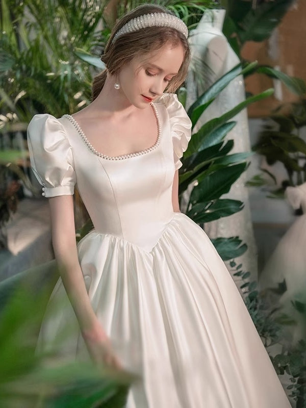 Robe de mariée coupe A/Princesse, Col Arrondi, Manches Bouffantes, Longueur Cheville, Plissée, avec Laçage et Perles