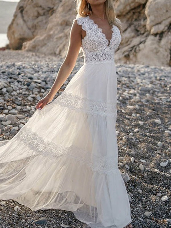 Robe De Mariée Forme A/Princesse, Col V, Sans Manches, Traîne Légère, Avec Appliques En Dentelle